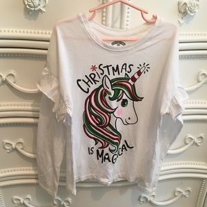 NWOT Christmas Unicorn Top Size M 7/8